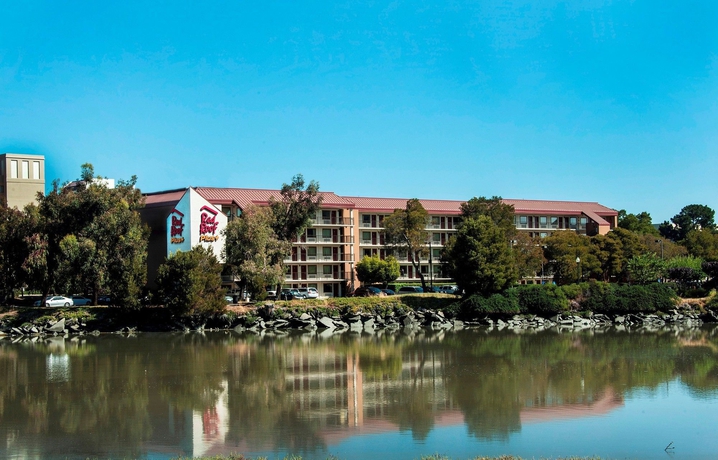 Hotel Red Roof Inn Airport