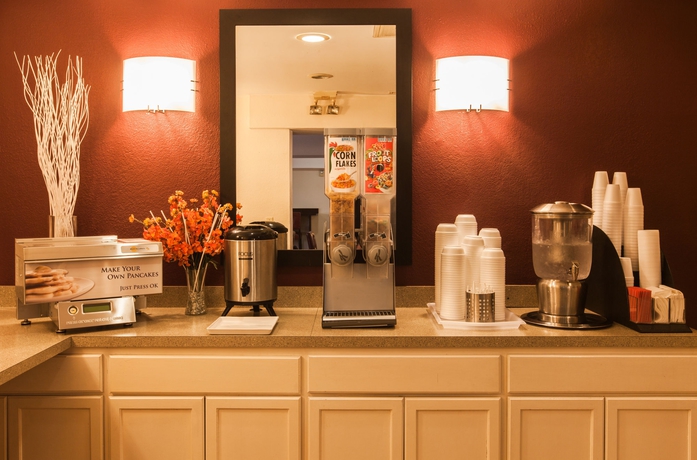 Hotel Red Roof Inn