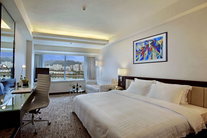 Hotel Regal Riverside