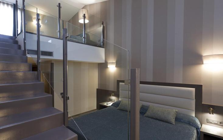 Hotel Reina Cristina