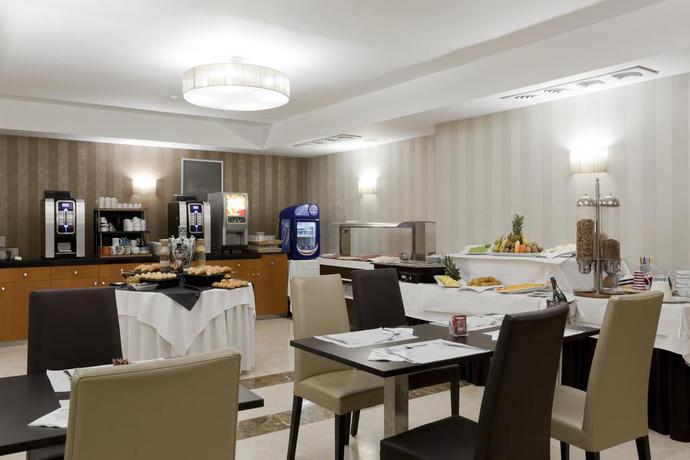 Hotel Reina Cristina