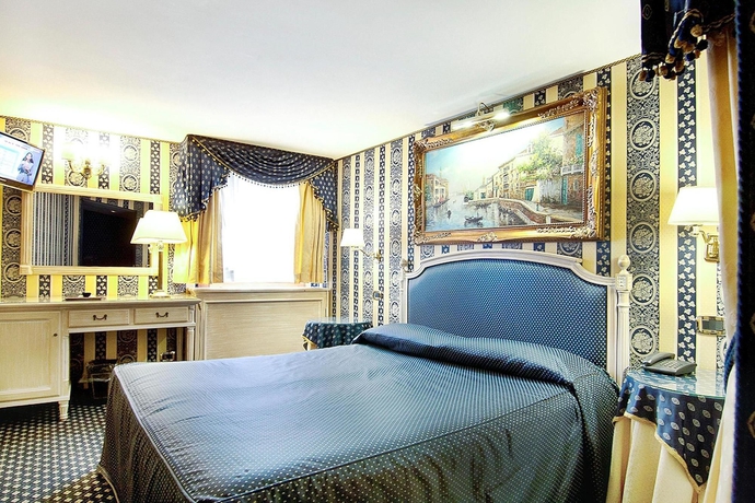 Hotel Relais Piazza San Marco
