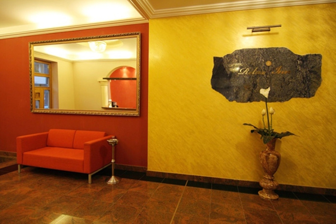 Hotel Relax Inn