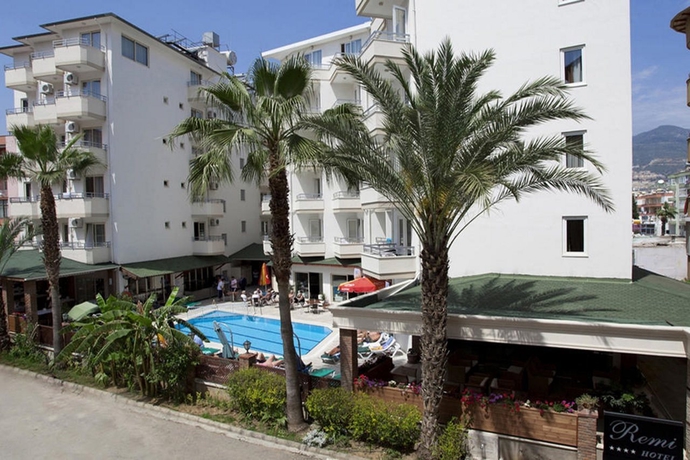 Hotel Remi