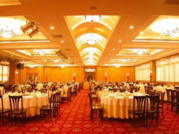 Hotel Ren He 