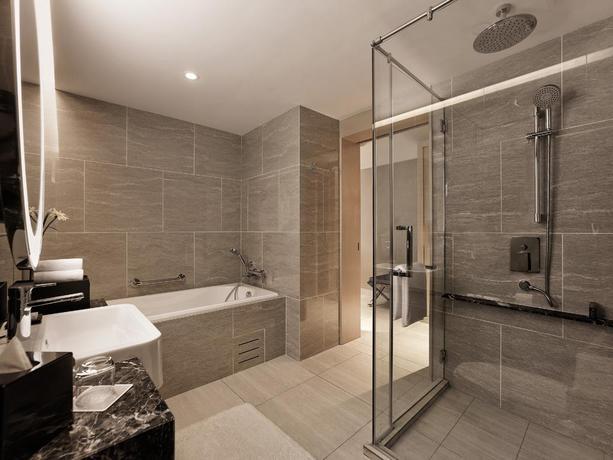 Hotel Renaissance Kuala Lumpur