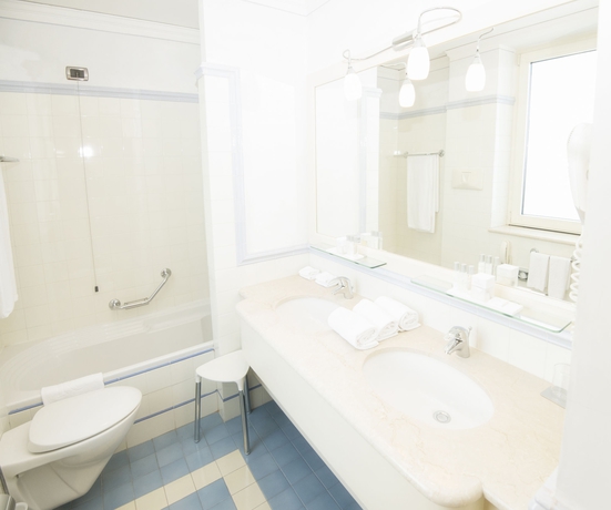 Hotel Renaissance Naples Mediterraneo