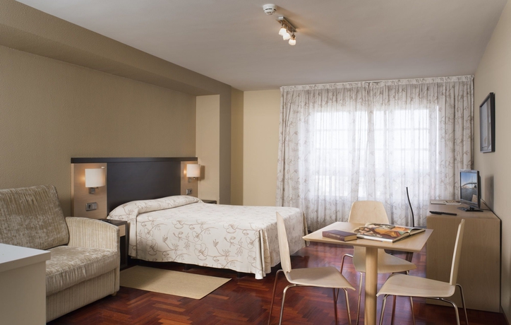 Hotel Residencial Portazgo