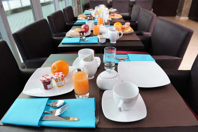 Hotel Residhome Nantes Berges De Loire