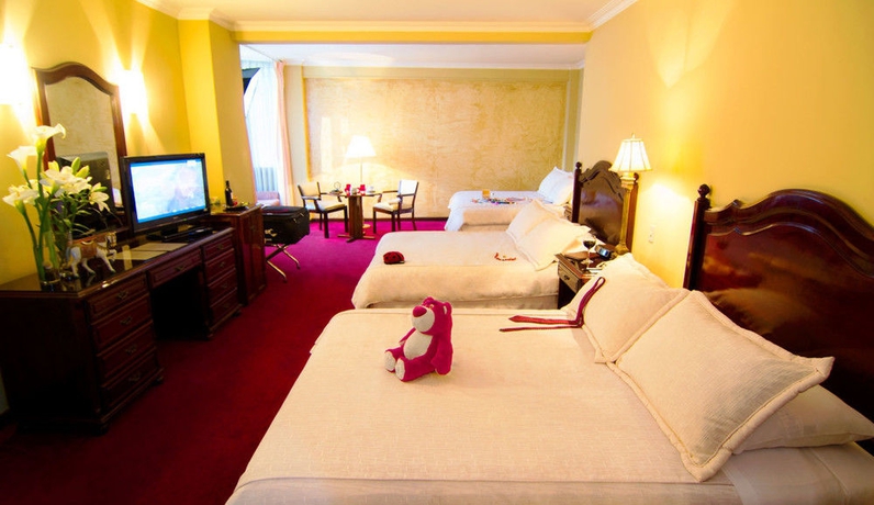 Hotel Rey Palace