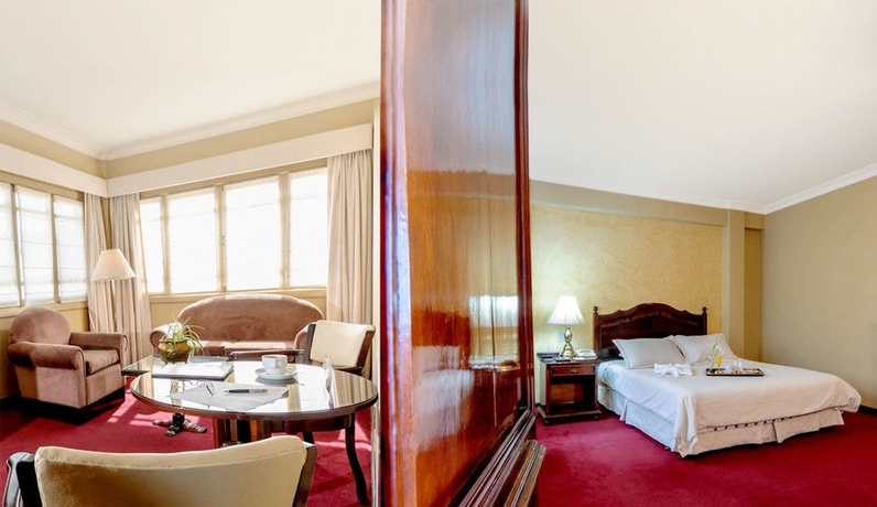 Hotel Rey Palace