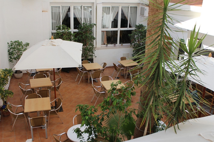 Hotel Rh Internacional