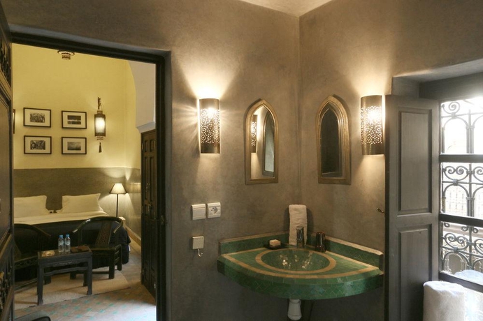 Hotel Riad Ambre Et Epices