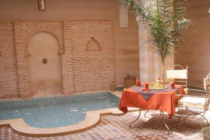 Hotel Riad Schanez