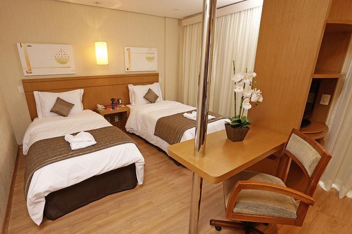 Hotel Riema Saint Charbel Suites & L