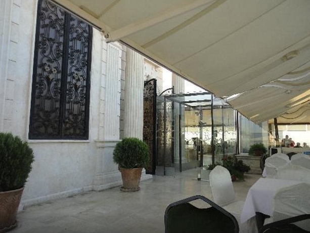 Hotel Riga Palace
