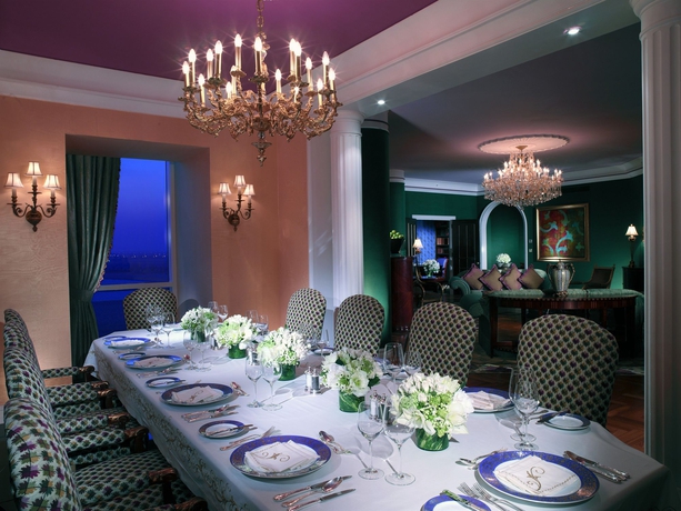 Hotel Ritz Carlton