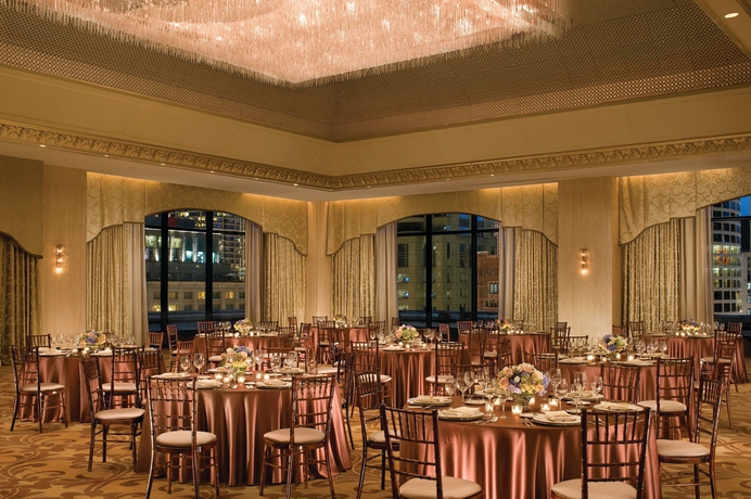 Hotel Ritz Carlton Hotel