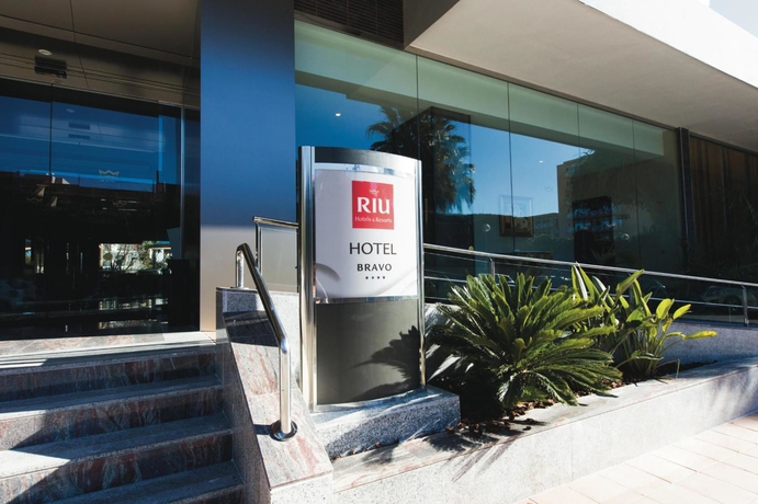 Hotel Riu Bravo