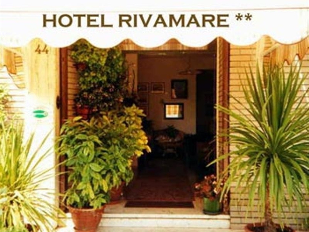 Hotel Rivamare