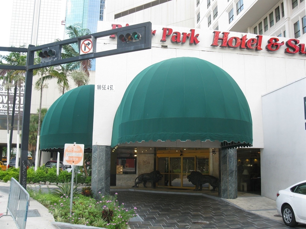 Hotel River Park Hotel N Suites