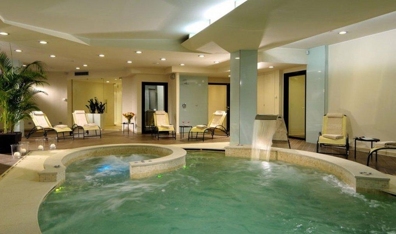 Hotel Rizzi Acquacharme