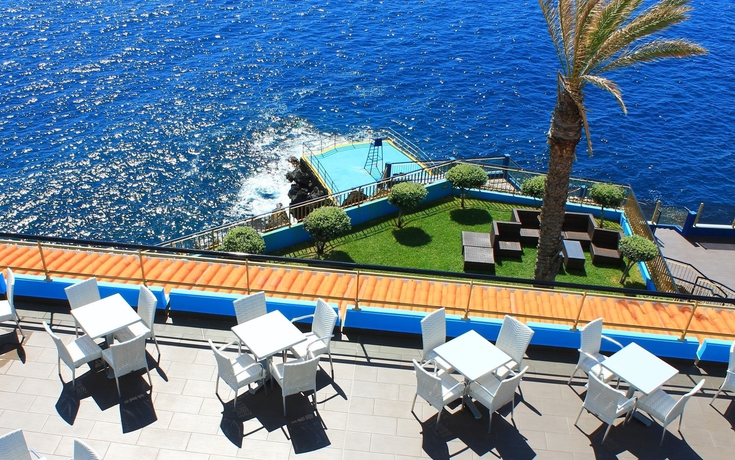 Hotel Roca Mar