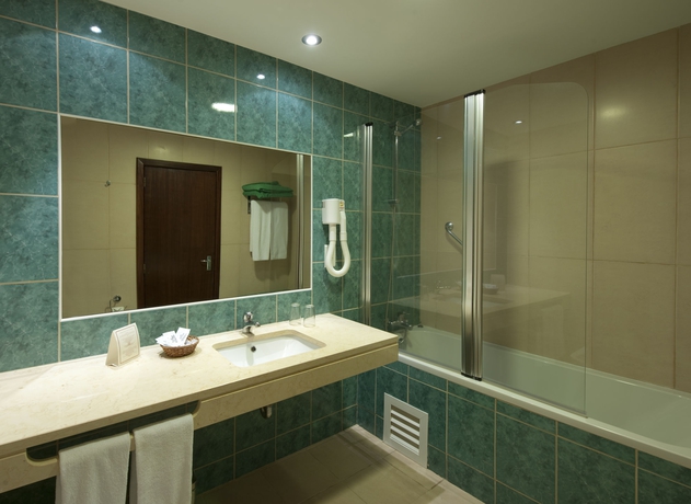 Hotel Roca Mar