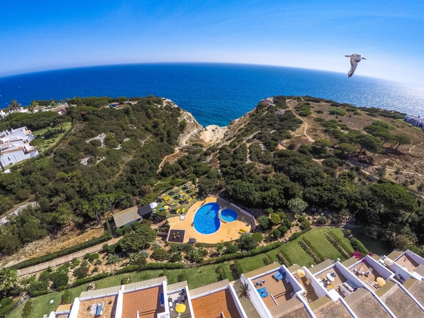 Hotel Rocha Brava