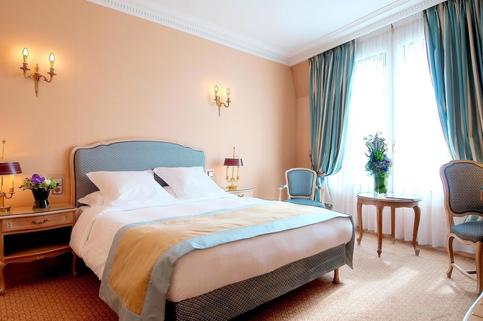 Hotel Rochester Champs Elysees