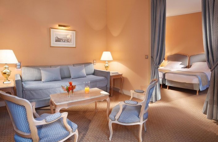 Hotel Rochester Champs Elysees