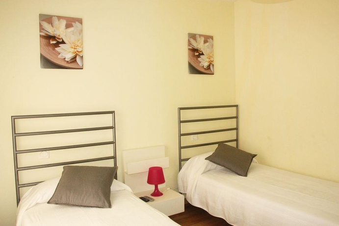 Hotel Rodriguez de Cordoba 3000