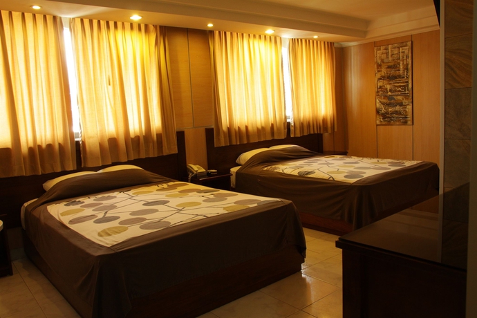 Hotel Roma Plaza