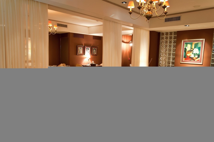 Hotel Royal By Rex Resorts