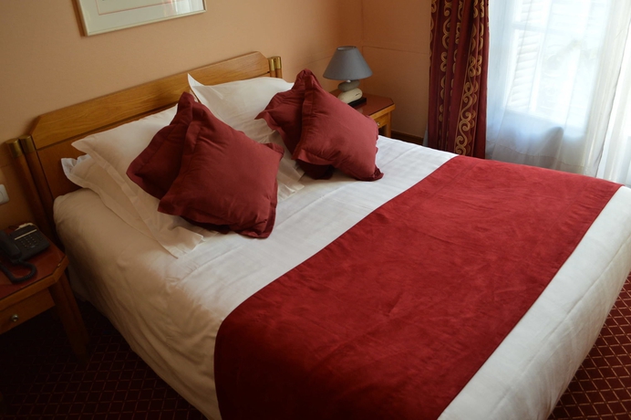Hotel Royal Elysees