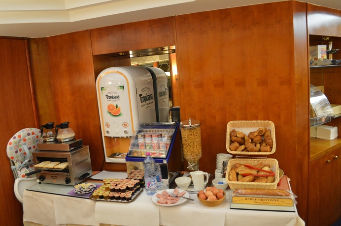 Hotel Royal Elysees