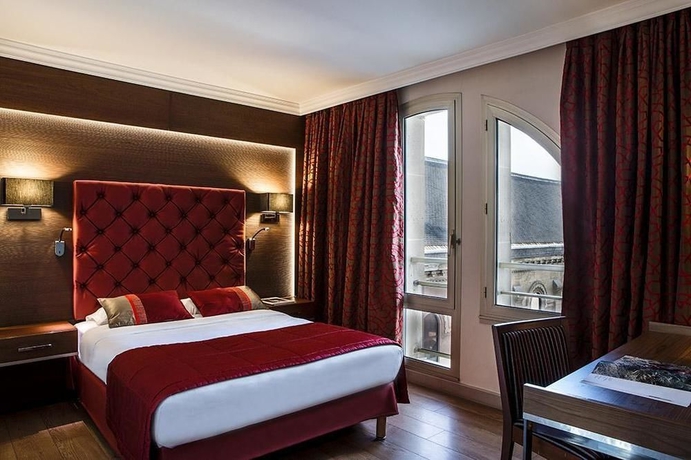 Hotel Royal Garden Champs-Elysées