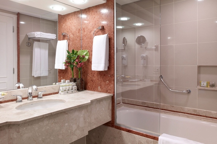 Hotel Royal Palm Plaza