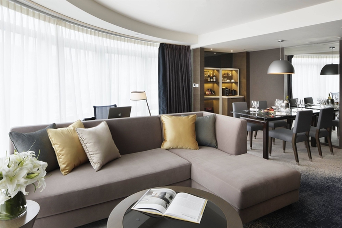 Hotel Royal Plaza