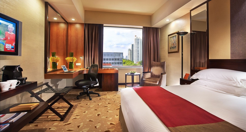 Hotel Royal Plaza On Scotts
