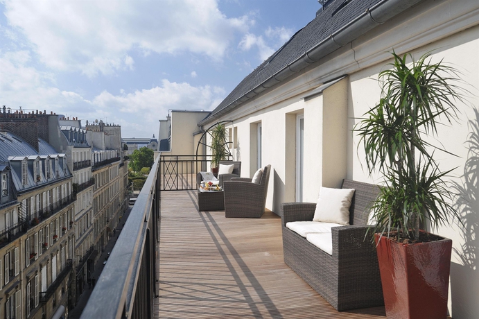 Hotel Royal Saint Honore