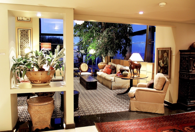 Hotel Royal Savoy