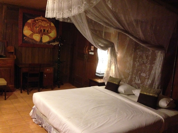 Hotel Ruean Thai Hotel