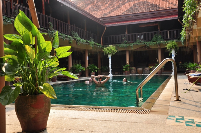 Hotel Ruean Thai Hotel