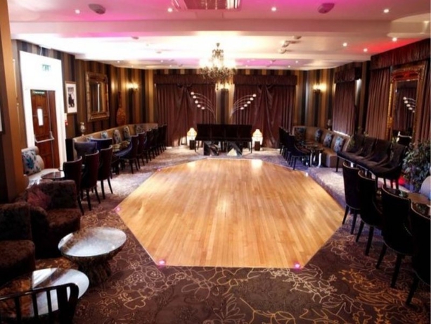 Hotel Russell Court
