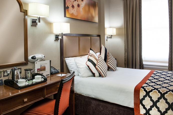 Hotel Russell