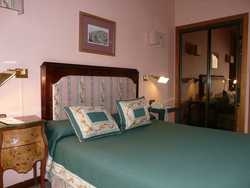 Hotel SUITES FOXA 25