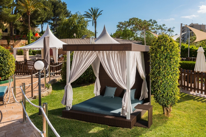 Hotel Salles Marina Portals