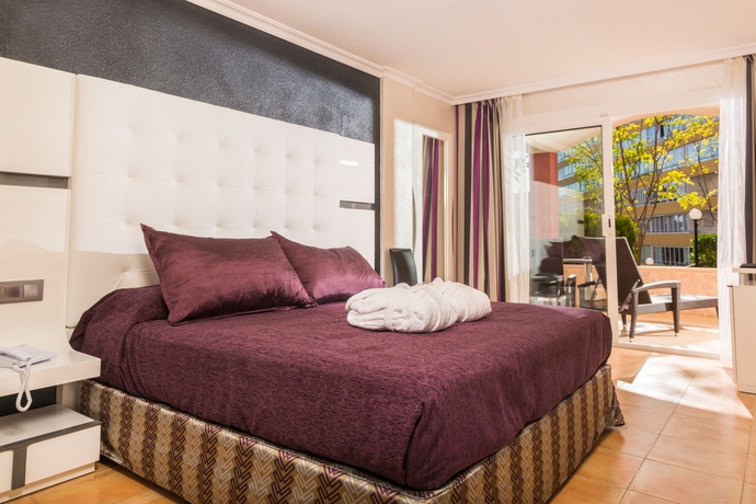 Hotel Salles Marina Portals
