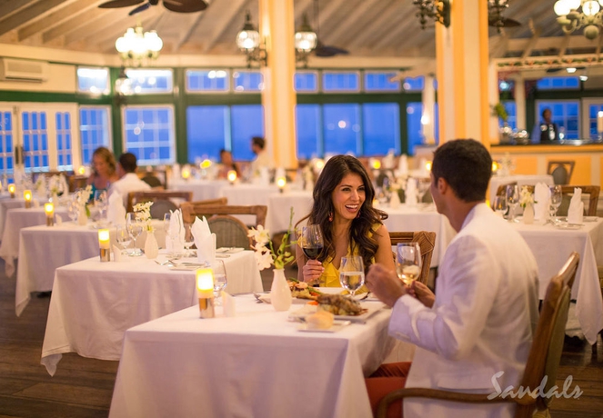 Hotel Sandals Halcyon
